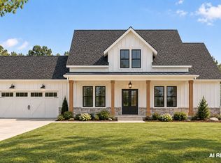 4346 Woods Bridge Rd, Commerce, GA 30529