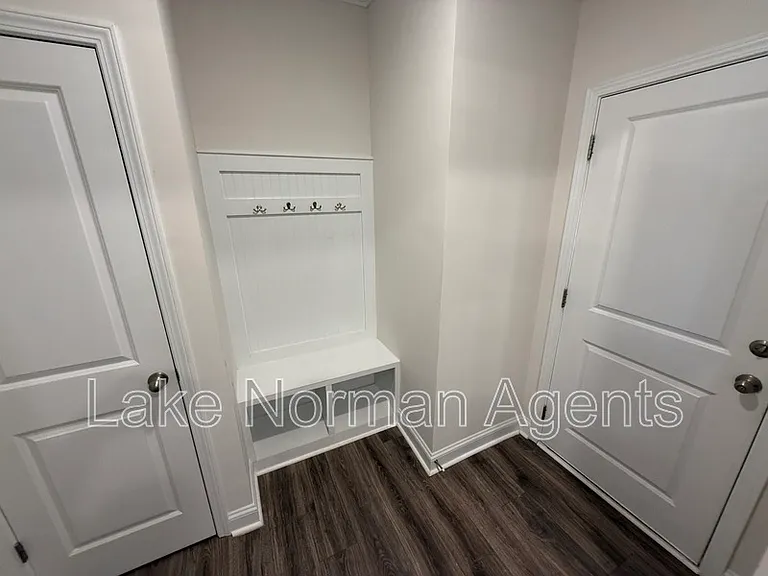 7868 Iron Rd — Photo 15