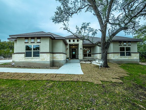 2nd image of 235 Longwood