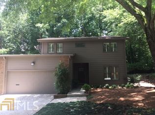 295 Lakeview Rdg W, Roswell, GA 30076