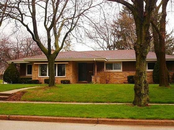 1st image of 901 S Greenfield Ave