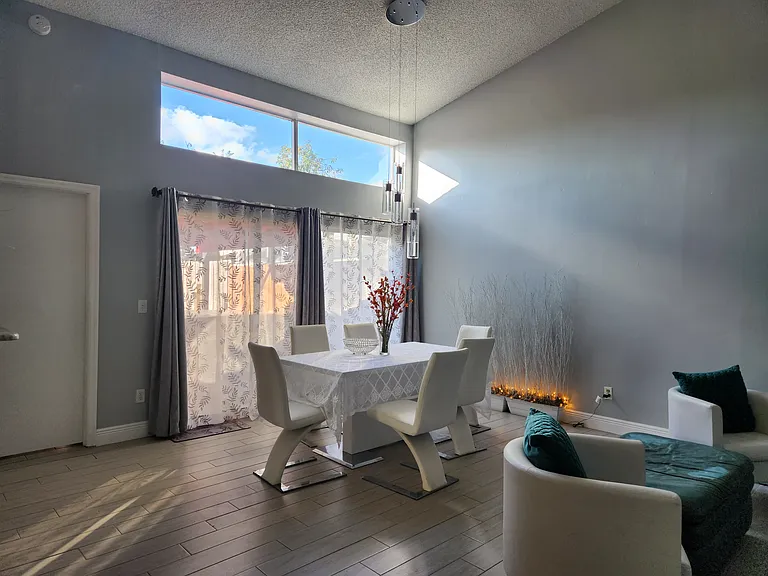 7965 Sagebrush Pl — Photo 4