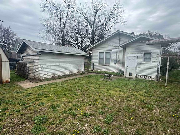 3rd image of 1016 E 15th Ave