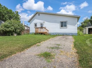 1205 8th Ave SE, Jamestown, ND 58401