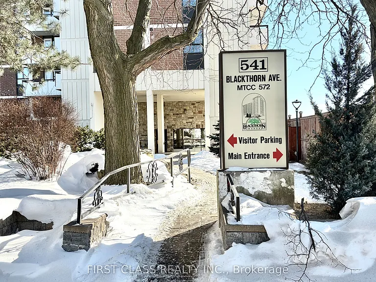 541 Blackthorn Ave #1415 — Photo 4
