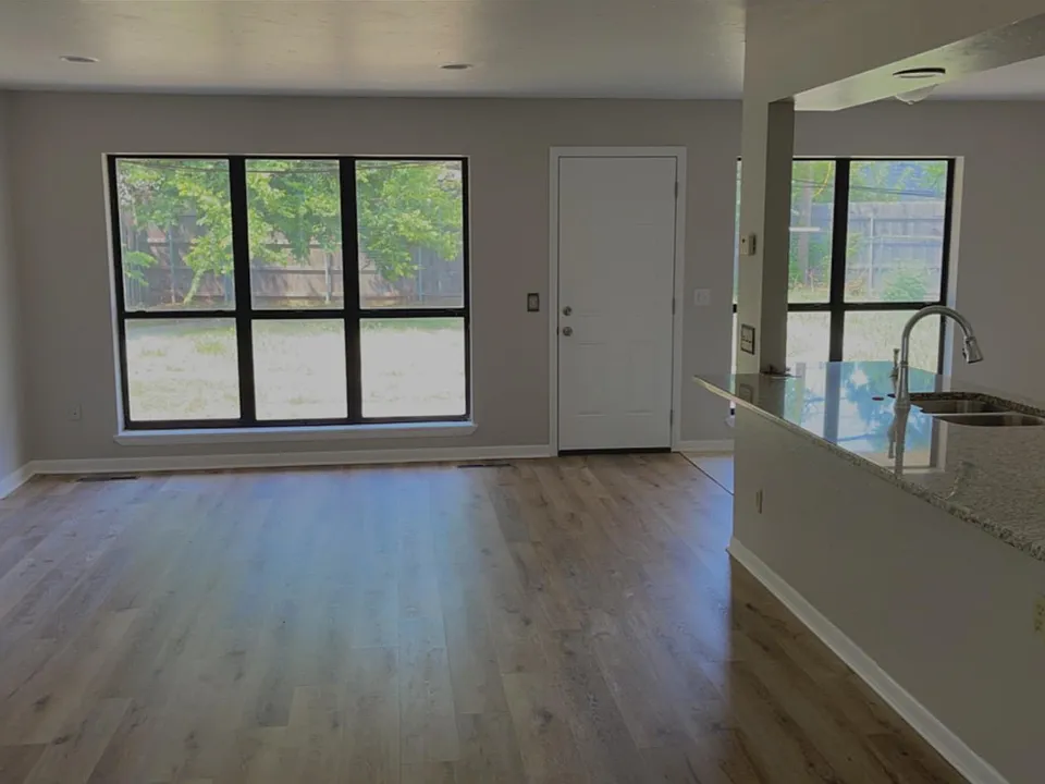 2233 NW 54th St