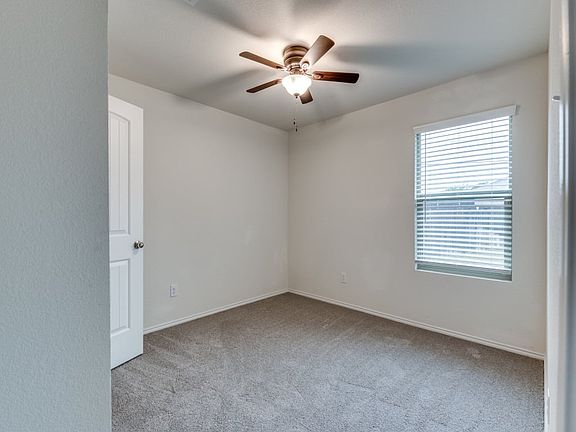 5th image of 5837 Honey Creek St