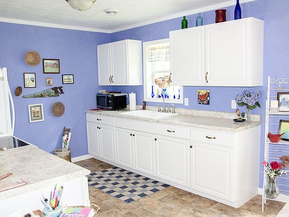 4th image of 4811 Briarhill Dr
