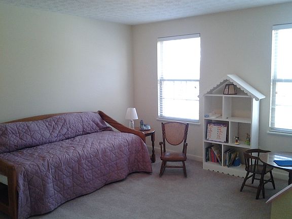 4th image of 6667 Park Mill Dr