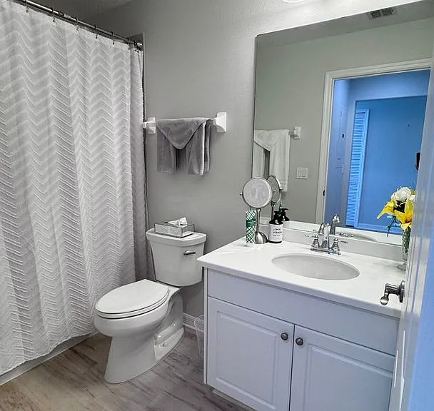 6828 Toland Dr #402 — Photo 21