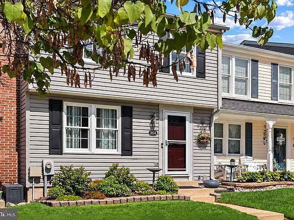 2nd image of 3604 Chadwick Ct