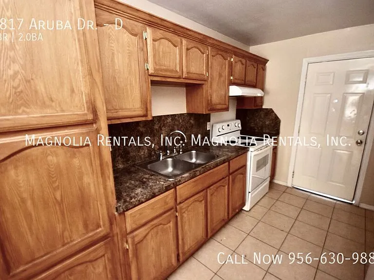 1817 Aruba Dr #D — Photo 8