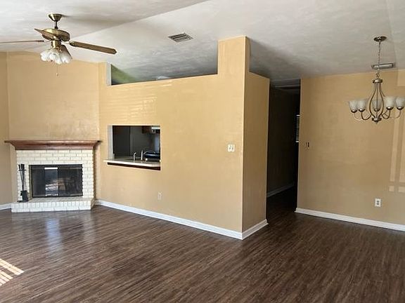5th image of 296 Whetherbine Way E
