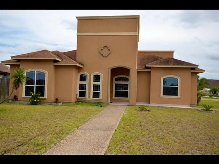 6012 Rusty Nail Dr — Photo 1