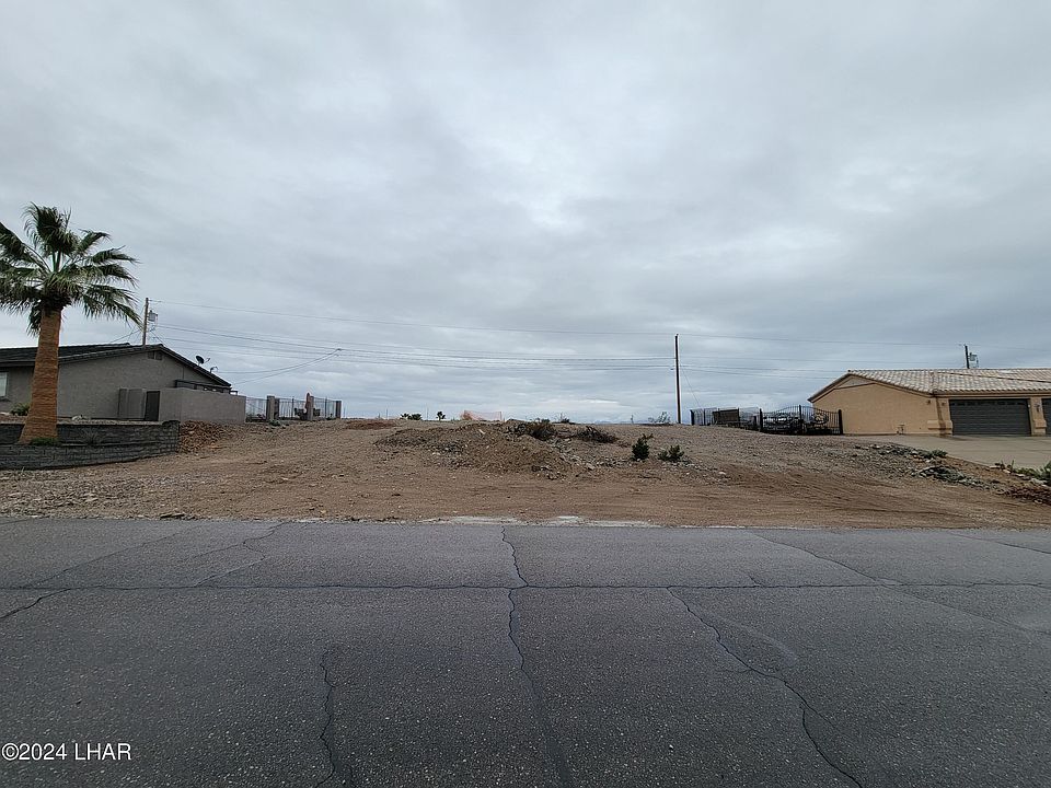 1st image of 3010 Green Acres Dr