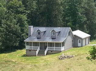 1032 Hickory Grove Church Rd, Mount Nebo, WV 26679