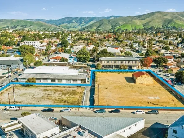 1390 Walker, San Luis Obispo, CA 93401