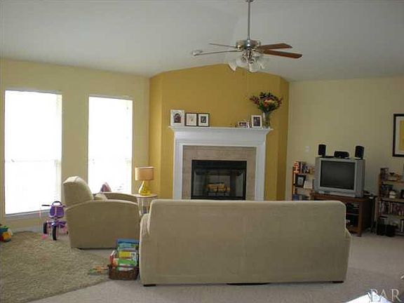 3rd image of 5027 Brookside Dr