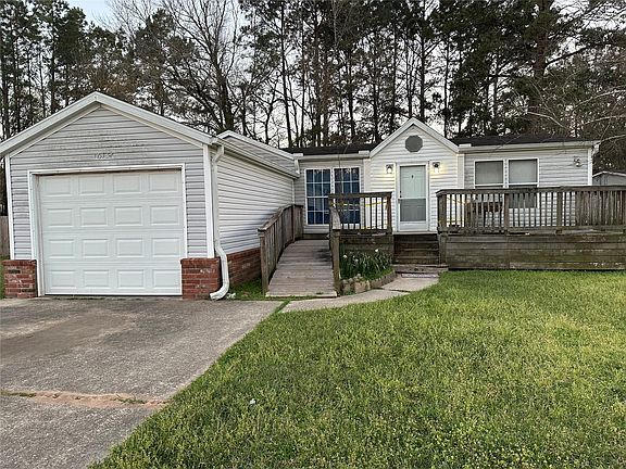 2nd image of 16132 Lone Star Ranch Dr