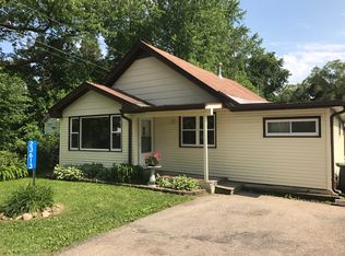 23613 81st St, Salem, WI 53168
