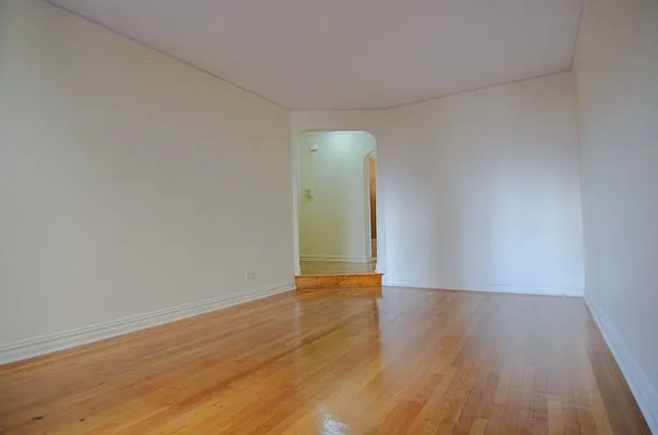 Rented by MNS | media 30