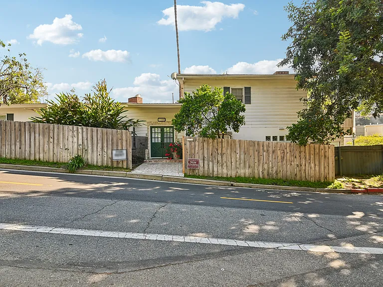 11688 Bellagio RD — Photo 36