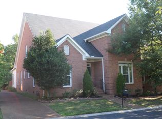 809 Huntington Cir, Nashville, TN 37215