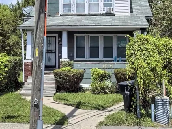 13825 Park Grove St, Detroit, MI 48205