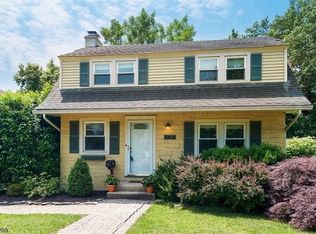 19 E Brown St, Somerville, NJ 08876