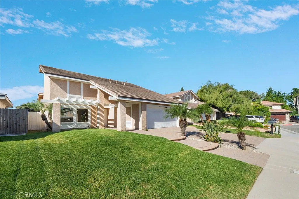 4 bed, 2166 sqft, $5,000 — Photo 3