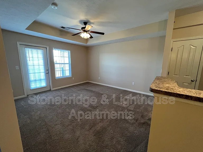 1101 Stonebench Cir — Photo 7