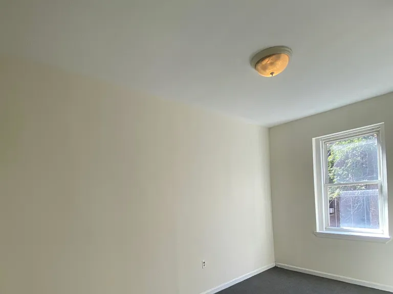 869 Beacon St #4 — Photo 8