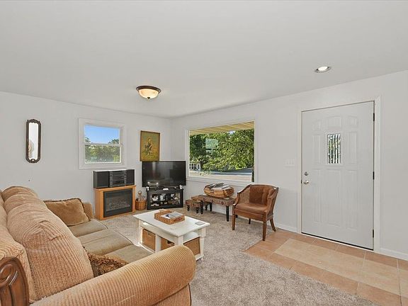 5th image of 507 2nd St