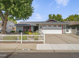 1044 Glen Martin Dr, Sparks, NV