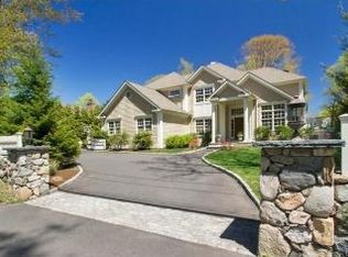 210 Old Stamford Rd, New Canaan, CT 06840