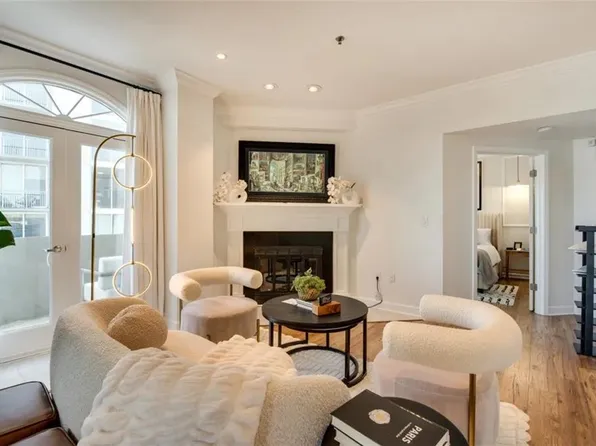 2161 Peachtree Rd NE APT 801, Atlanta, GA 30309