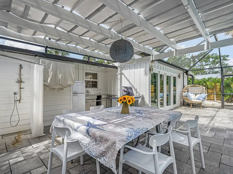 615 Avenida Del Norte — Photo 25