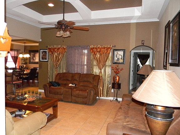 Living Rm Area