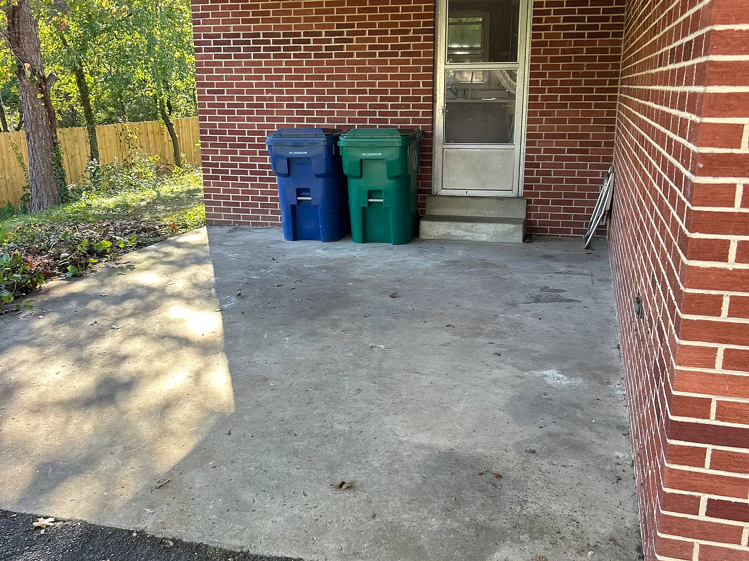 3 bed, 1314 sqft, $1,999 — Photo 4