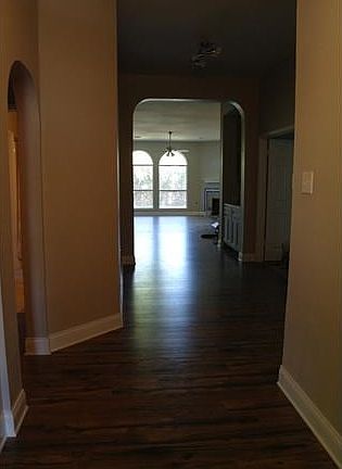 2nd image of 1811 Gunsight Dr