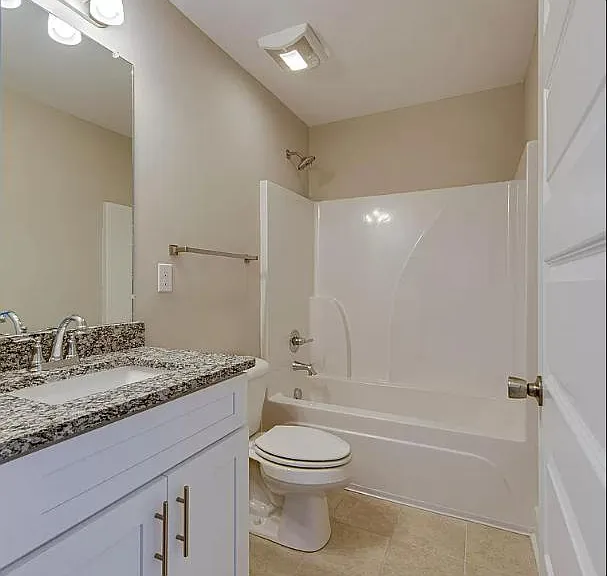 1041 Wells Way — Photo 8