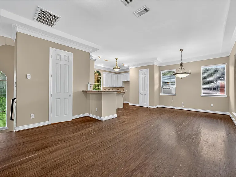 1015 Stanford St — Photo 15