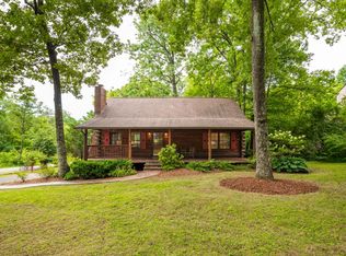 112 Hardy Rd, Lookout Mountain, GA 30750
