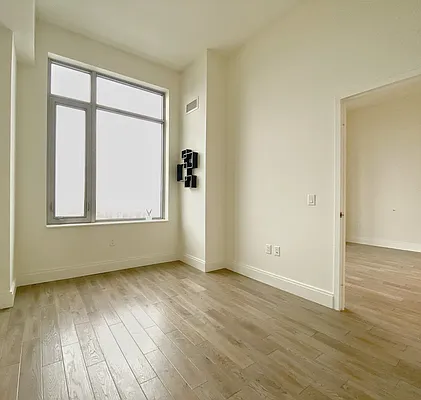 Rented by City Wide Brokerage | media 14