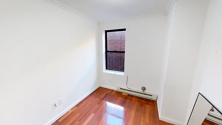 Rented by Keller Williams NYC | media 20