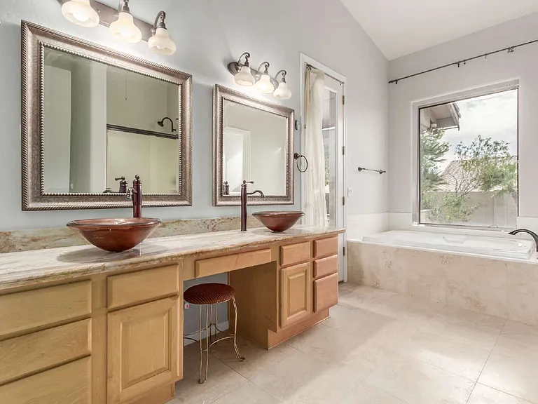12591 E Paradise Dr — Photo 22
