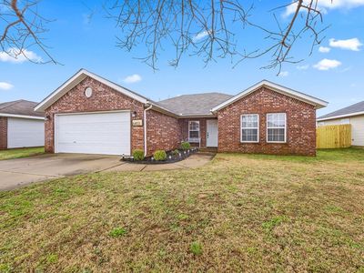 6403 Meadow Well Ave, Bentonville, AR, 72713