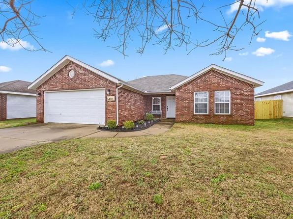 6403 Meadow Well Ave, Bentonville, AR 72713