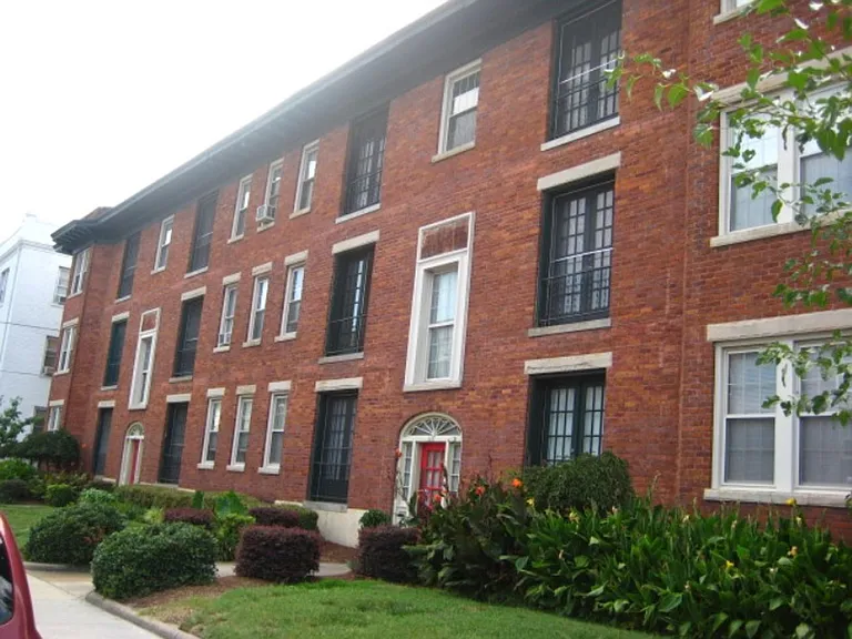 1215 Colley Ave #11 — Photo 1
