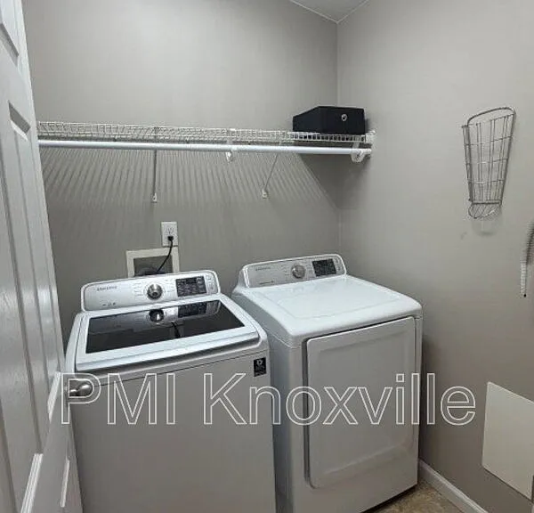 10311 Boston Ln — Photo 27